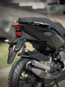 HAMACHI 8M CHARGER 2025