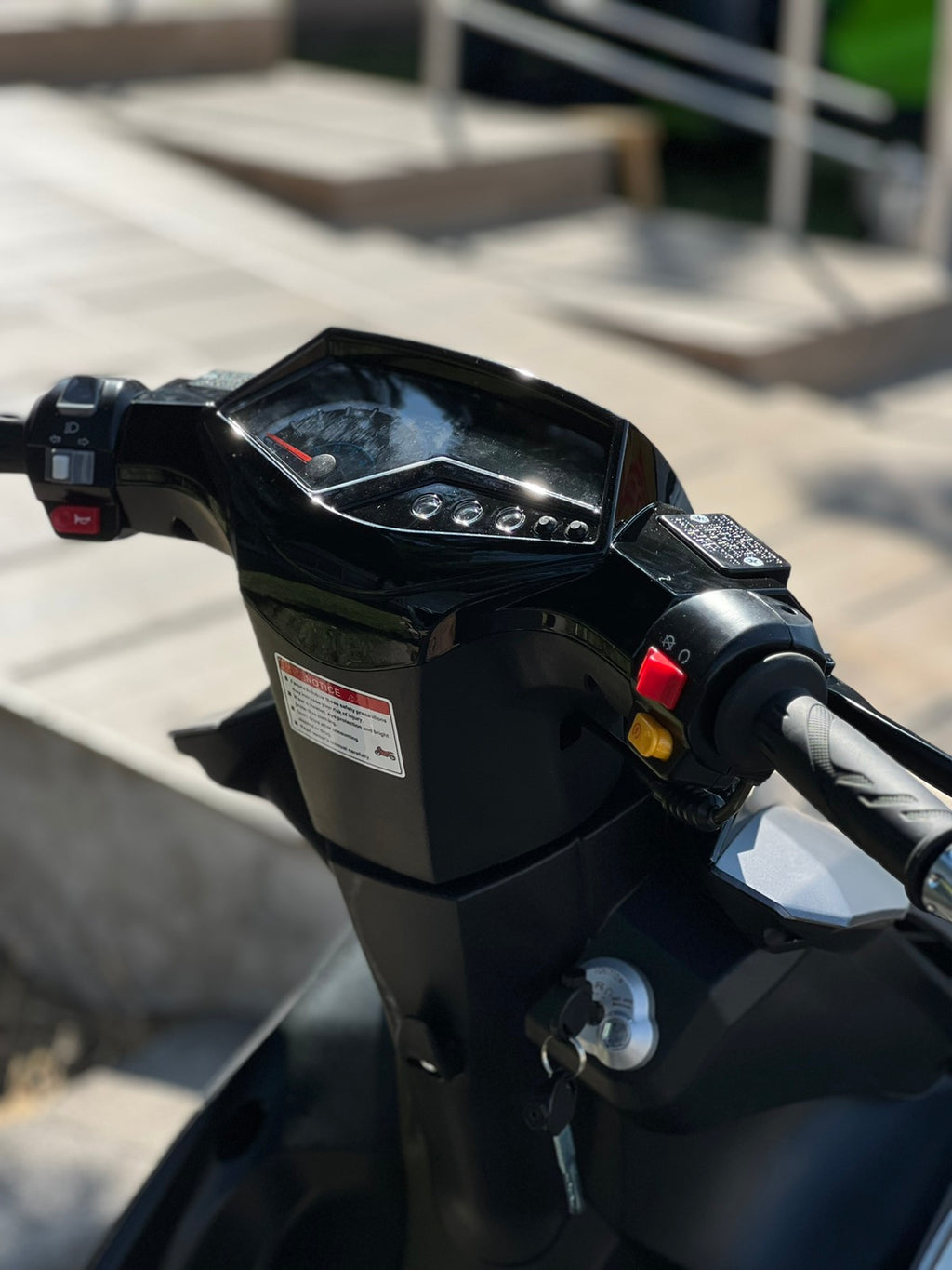 HAMACHI 8M CHARGER 2025