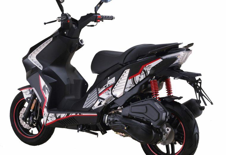 HAMACHI DRAGON – A8 – 4T