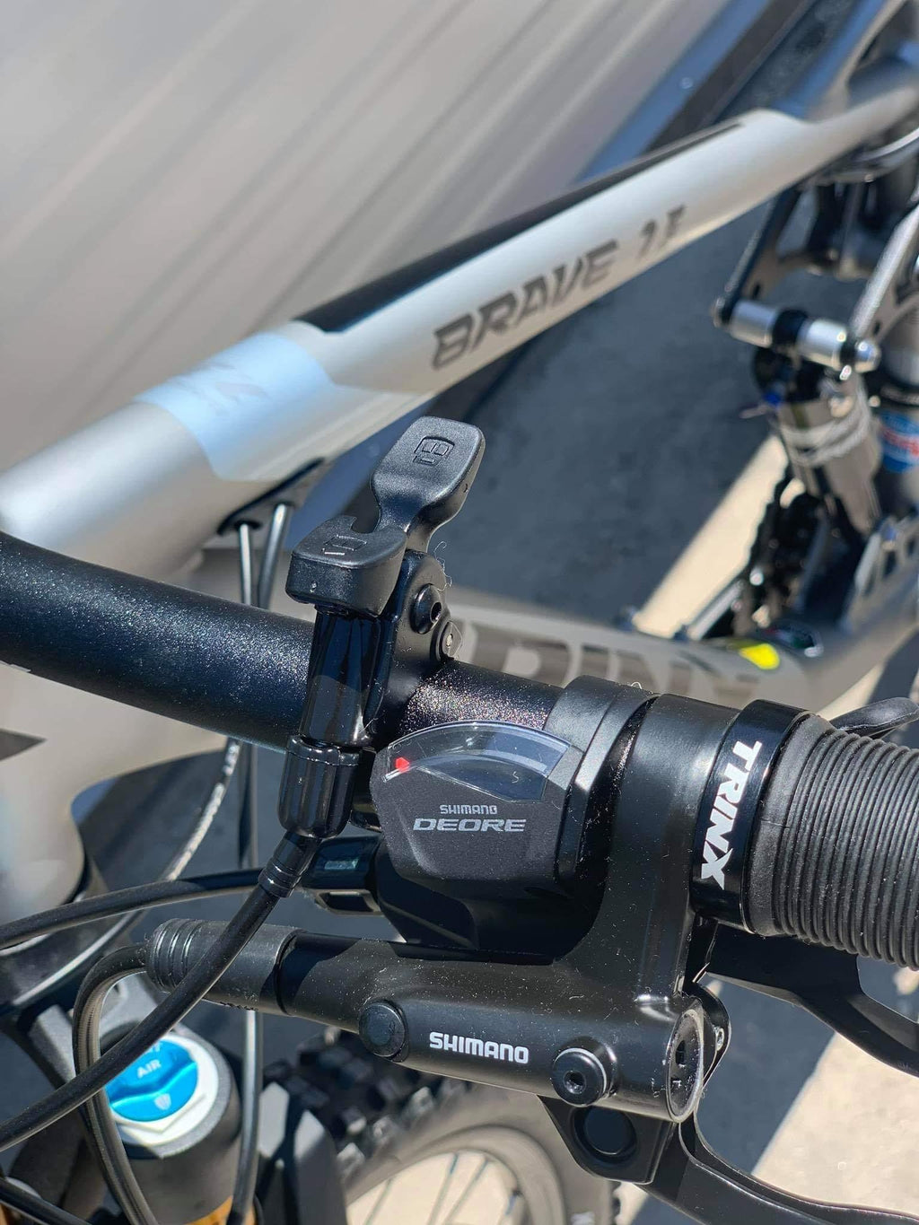 TRINX BRAVE 1.5