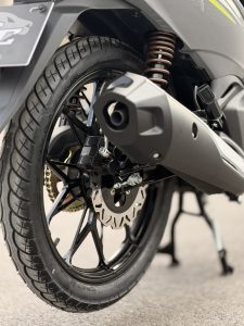 HAMACHI PAPAKI RUNNER 50