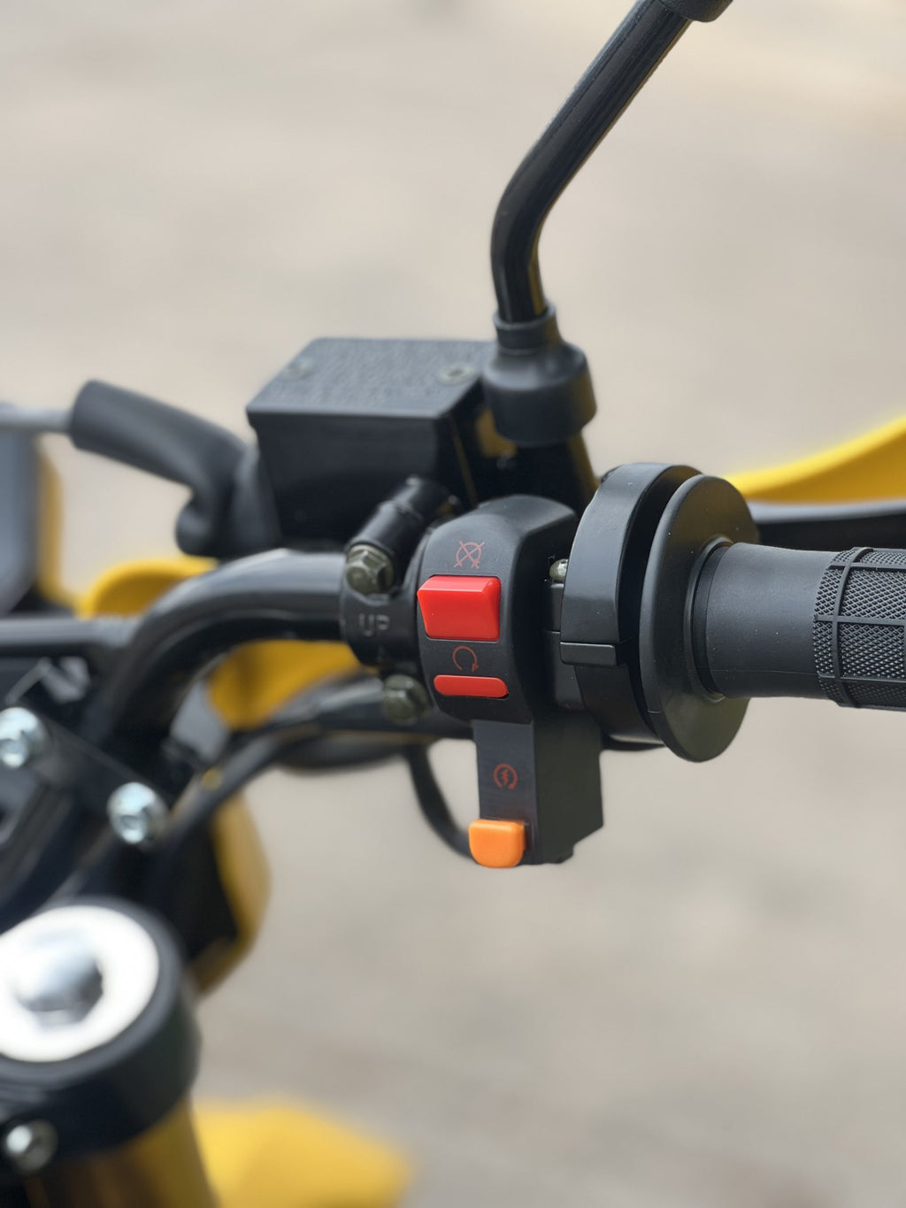 HMC ENDUROMAX 250 – 2026