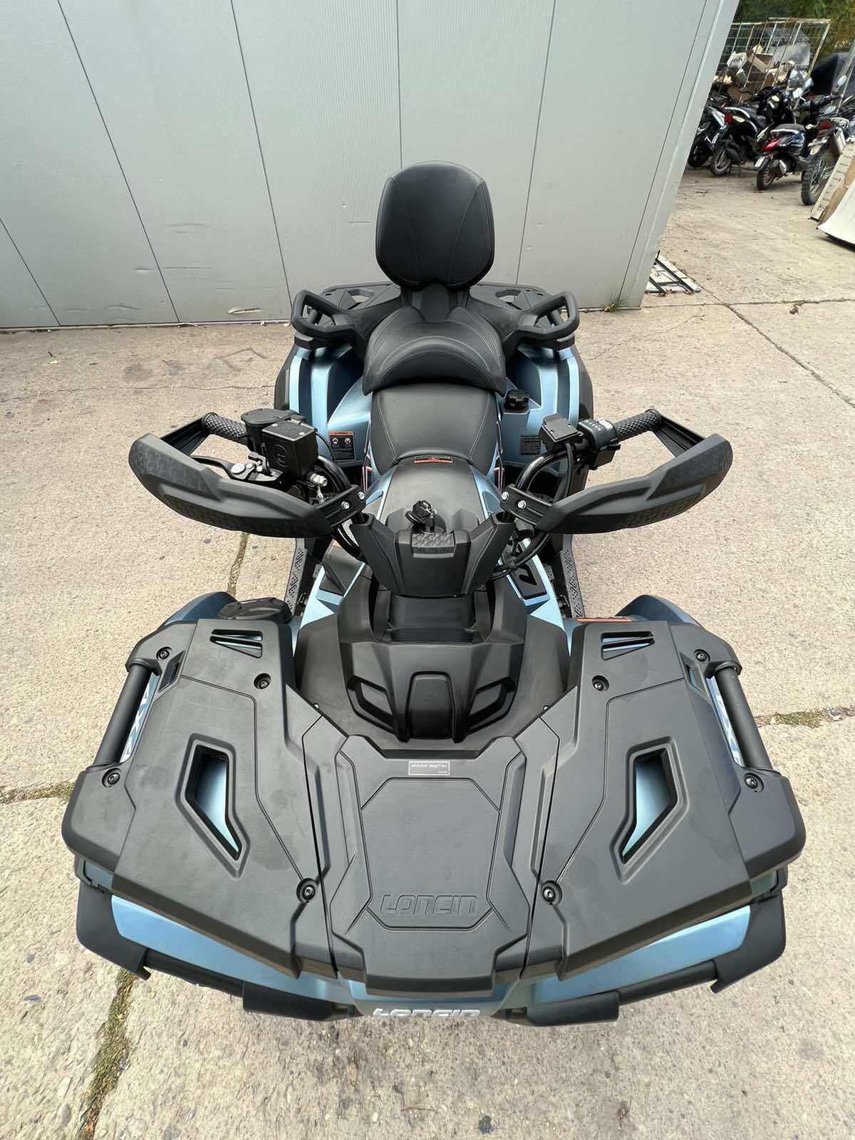 LONCIN XWOLF 700