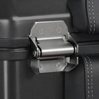 SHAD Terra TR48 алуминиумски топ куфер, Black Edition (D0TR48100B)
