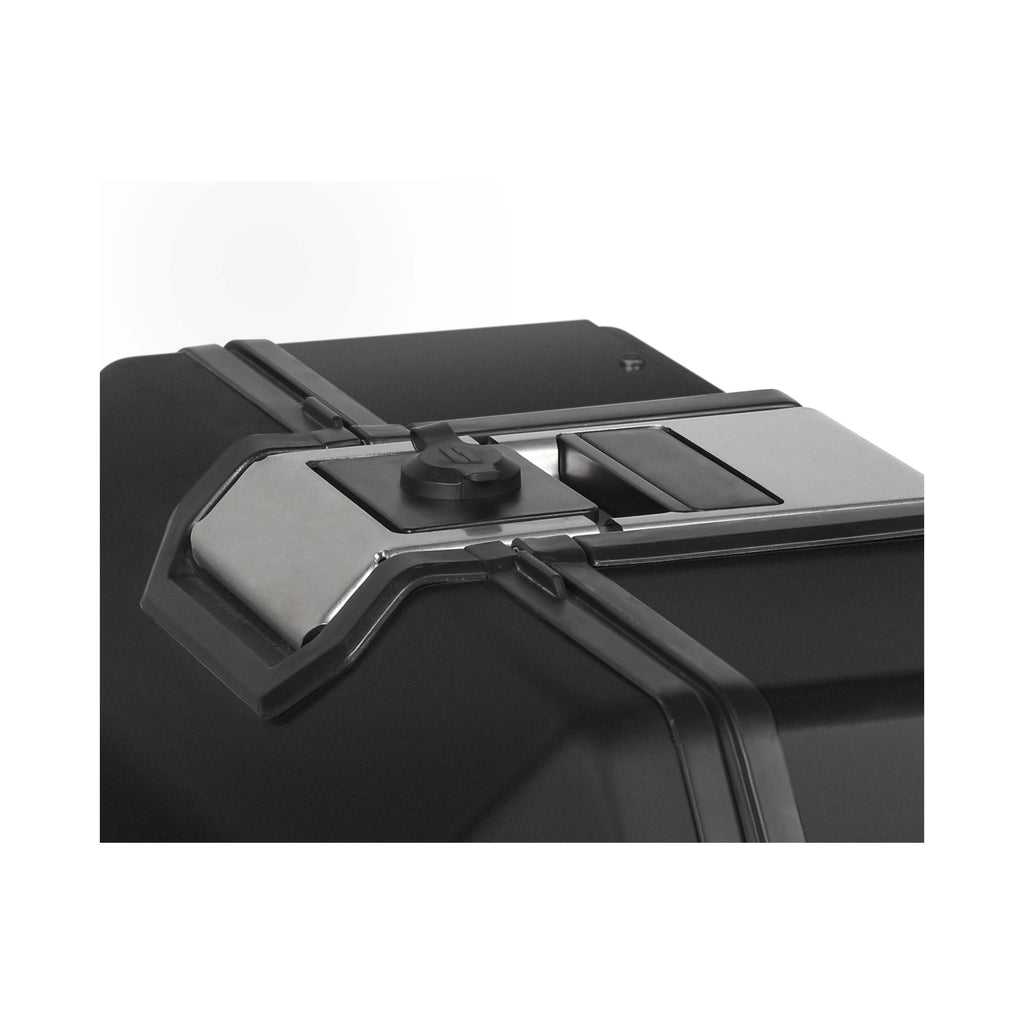 SHAD Terra TR36 десен алуминиумски страничен куфер, Black Edition (D0TR36100RB)