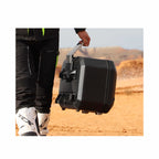 SHAD Terra TR47 десен алуминиумски страничен куфер, Black Edition (D0TR47100RB)