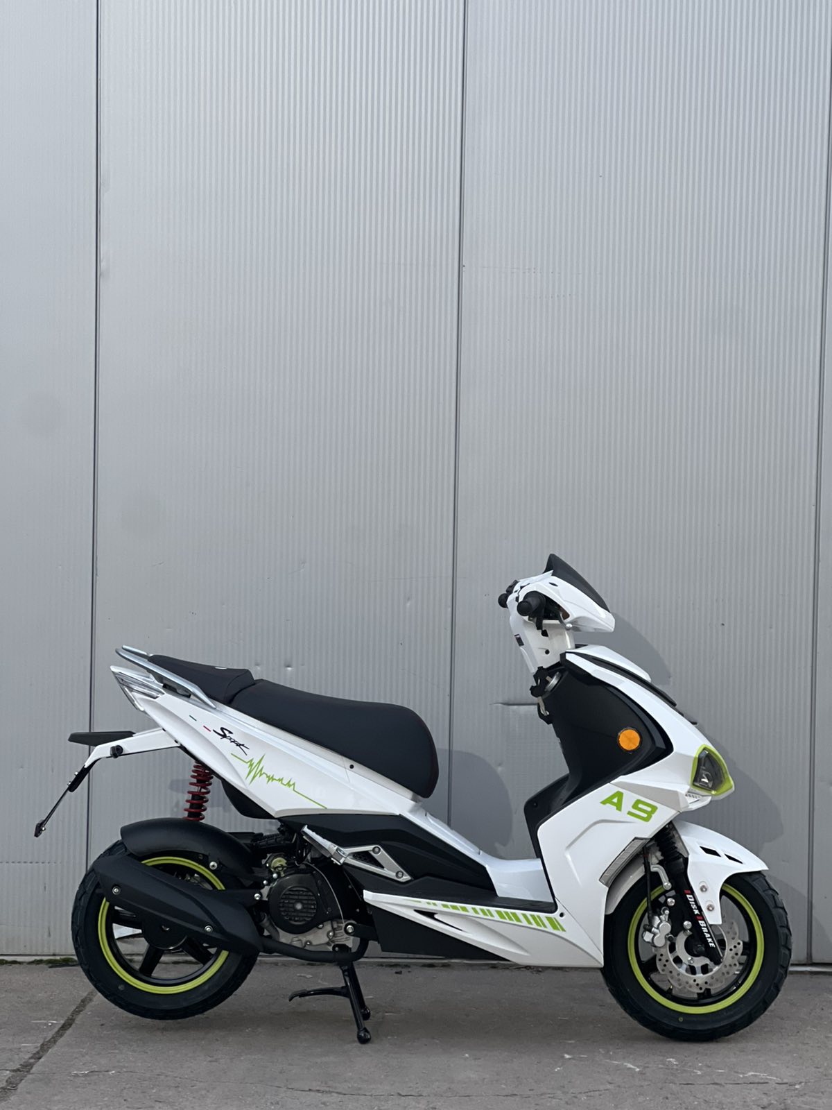 HAMACHI DRAGON A9 – 4T