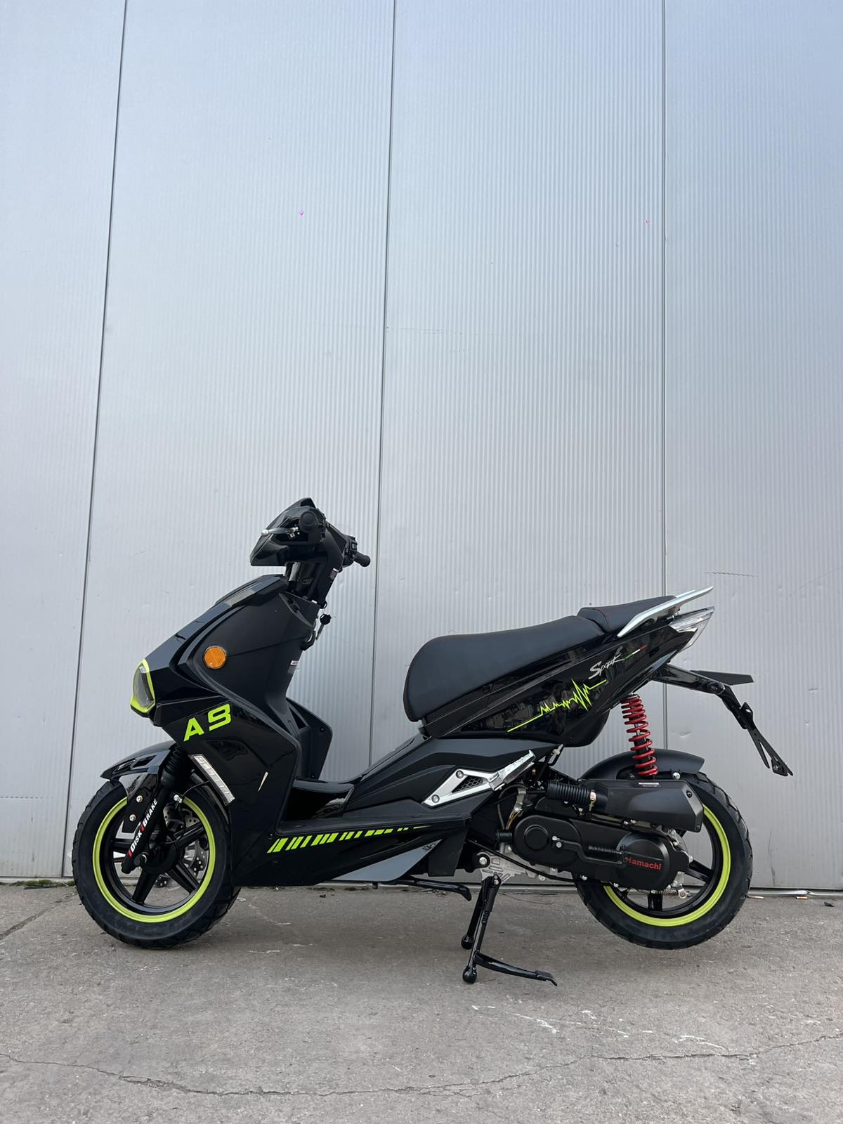 HAMACHI DRAGON A9 – 4T