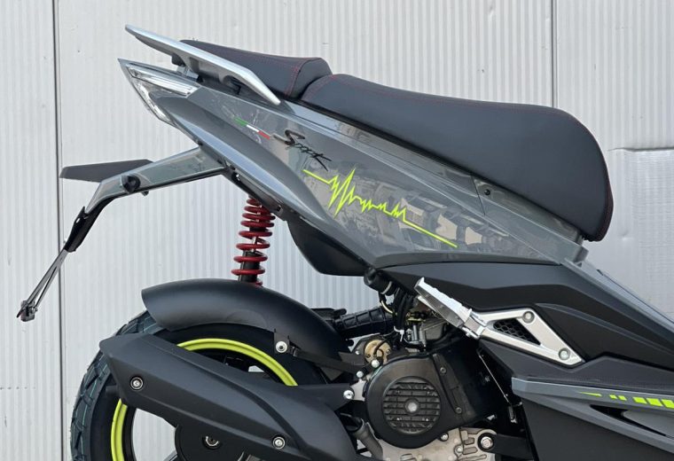 HAMACHI DRAGON A9 – 4T