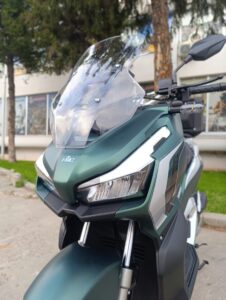 HMC ADV 150 – 2025