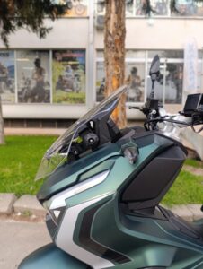 HMC ADV 150 – 2025