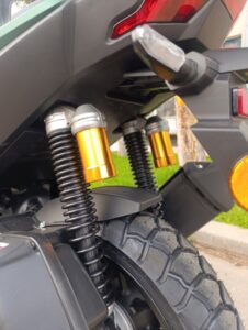HMC ADV 150 – 2025