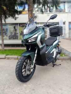 HMC ADV 150 – 2025