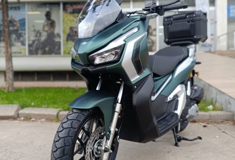 HMC ADV 150 – 2025