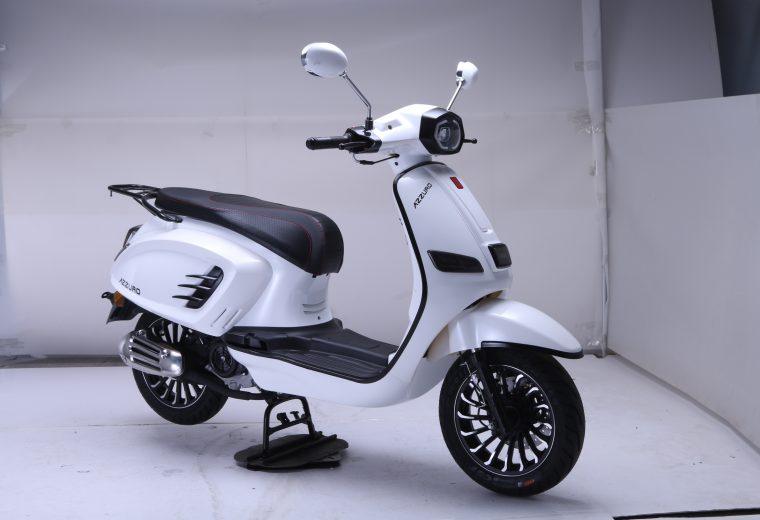 HAMACHI AZZURO 50