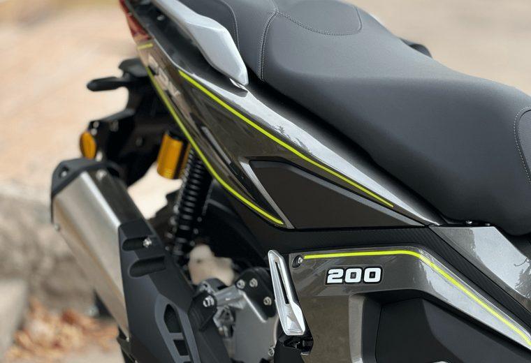HMC ADV 200 RACING