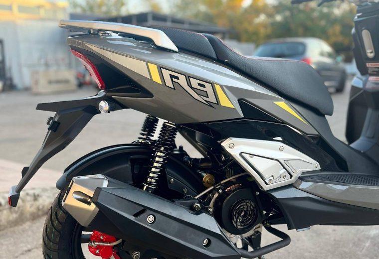 HMC R9