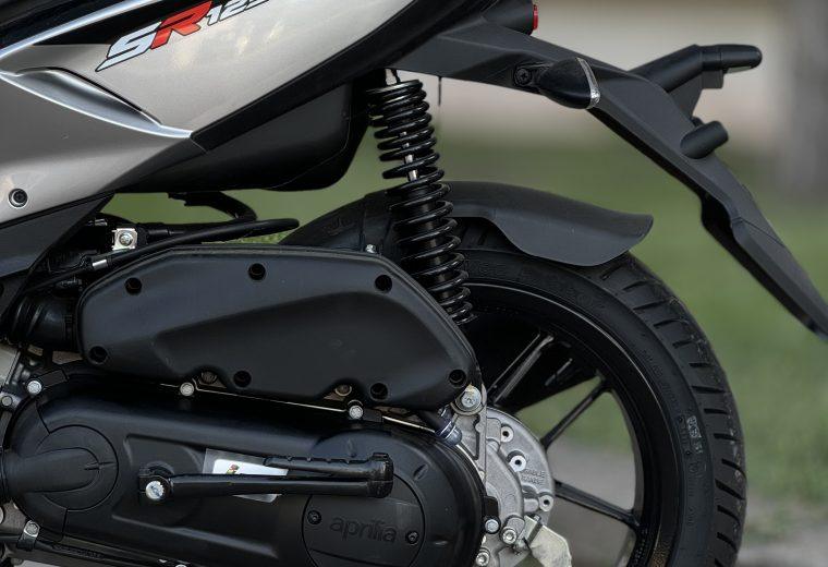 APRILLIA 125 SR