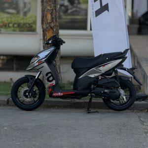 APRILLIA 125 SR