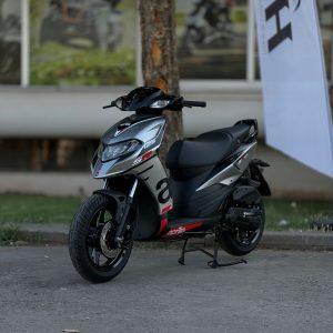 APRILLIA 125 SR