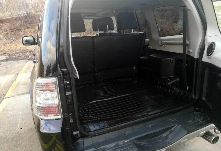 Mitsubishi Pajero 3.2 Full oprema